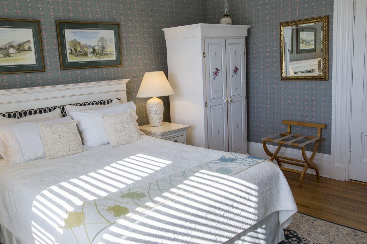 Ashlea House B&B Lunenburg Bagian luar foto