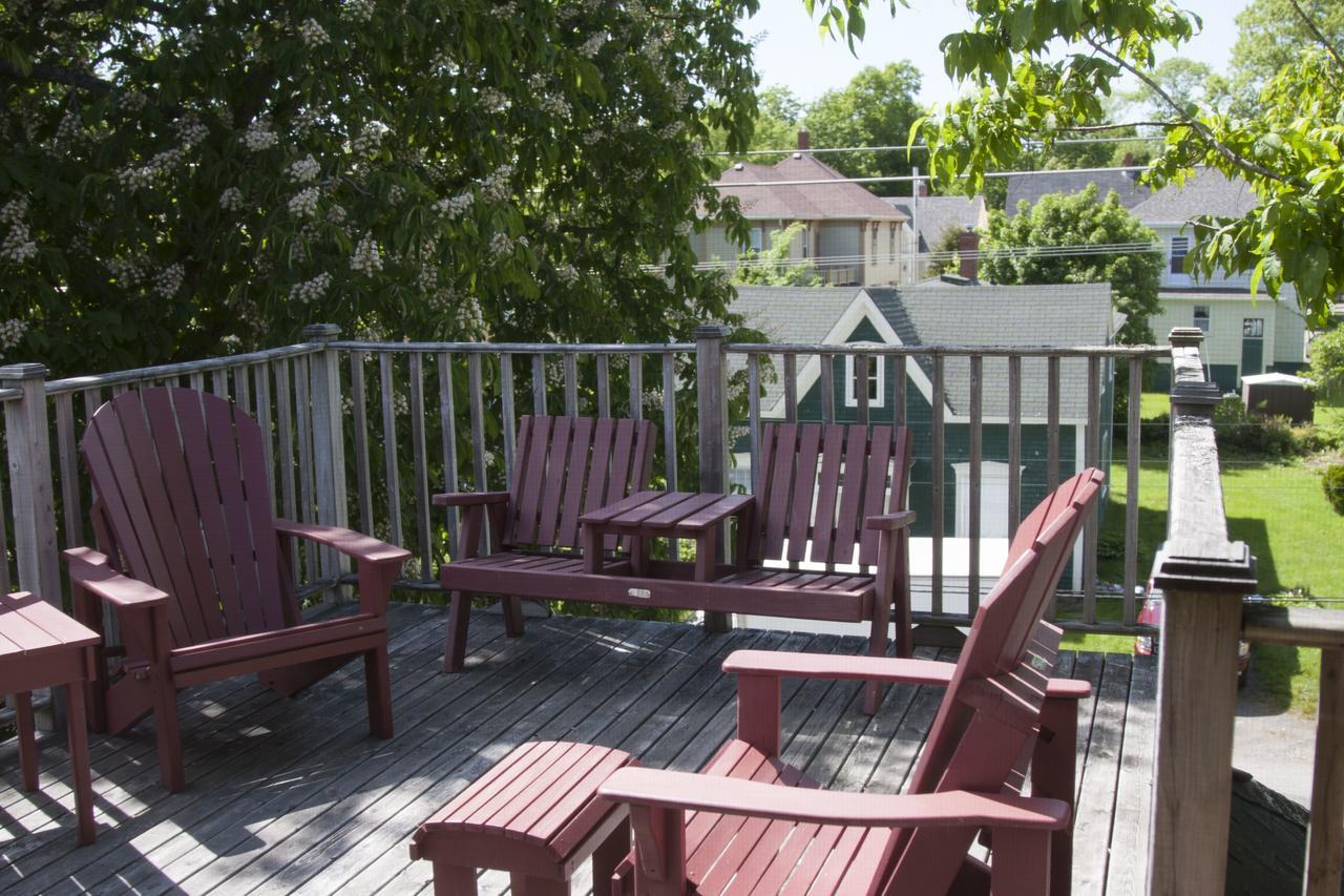 Ashlea House B&B Lunenburg Bagian luar foto